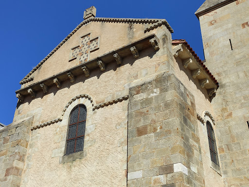 Church of Saint Leger in Royat - Thumbnail