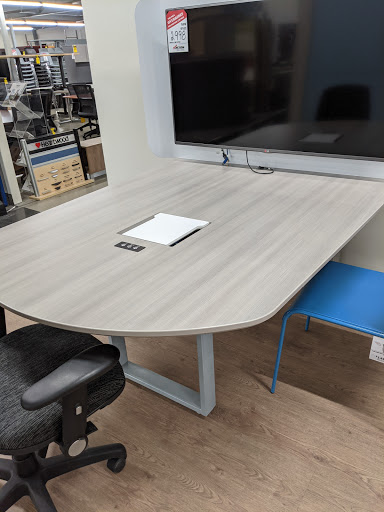 Action Office - Visual
