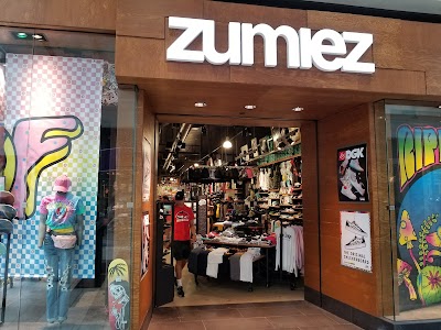 Zumiez