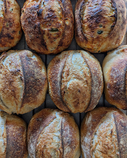 honest bread Logo