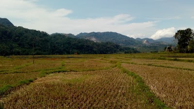 Photos of Alun-Alun Bantarujeg