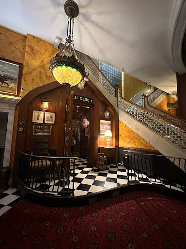 21 at the Frederick - Thumbnail