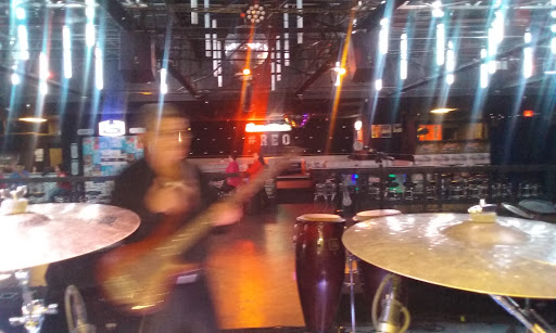 Club V - Thumbnail