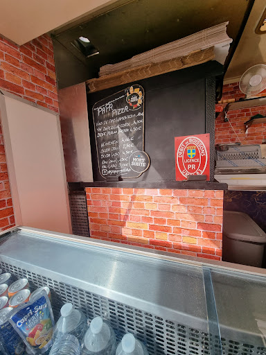 Photo 16 - Pizzandwich