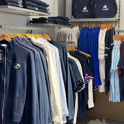 Photo n°15 de Boutique CSBJ Rugby à Bourgoin-Jallieu (Magasin d'articles de rugby)