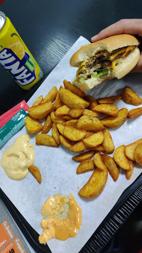 La Familia Pizzeria Fast Food Tex Mex - Thumbnail