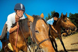 Photo n°5 de Poney Club UCPA de Montigny le Bretonneux à Montigny-le-Bretonneux (Centre équestre)