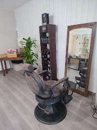 Photo n°4 de SC coiffure à Lézignan-la-Cèbe (Salon de coiffure)