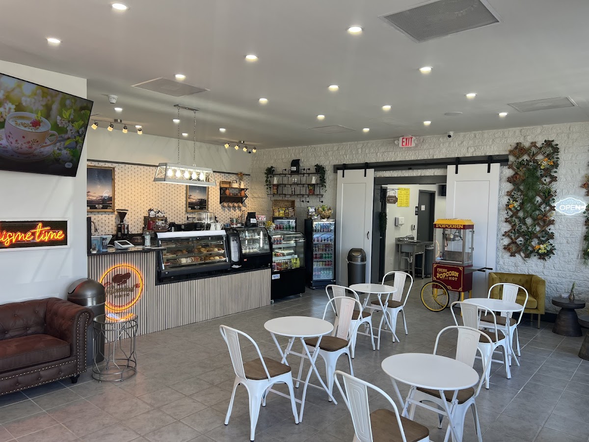 Self-service laundry at North Tryon 2 Laundromat, Charlotte, NC