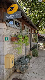 Photo n°2 de Mairie de Cazals à Cazals (Hôtel de ville)