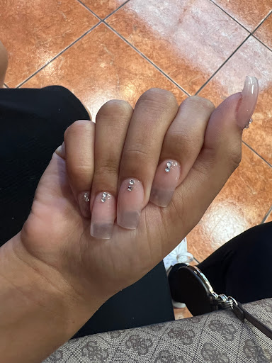 Forum Nail Spa - Thumbnail