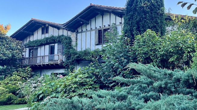 Maison Olhabidea | Restaurant & Maison d'hôtes by null