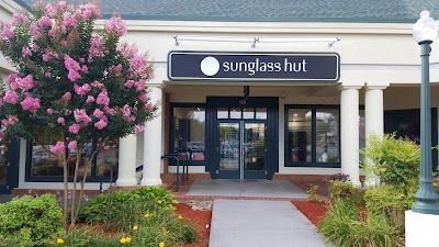 Sunglass Hut