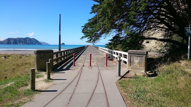 Tolaga Bay Wharf