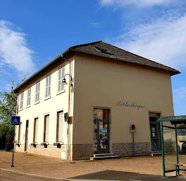 Photo n°1 de bibliotheque à Cormoranche-sur-Saône (Bibliothèque)
