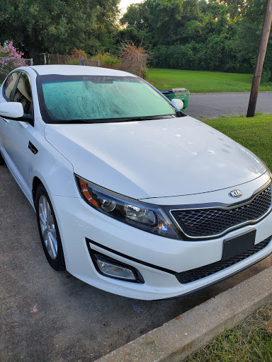 Dominique Auto Sales - Thumbnail