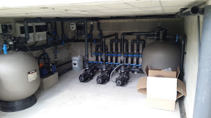 Photo n°4 de GB PISCINE - Gwenaël BERTHAUD à Fareins (Service de réparation de piscines)