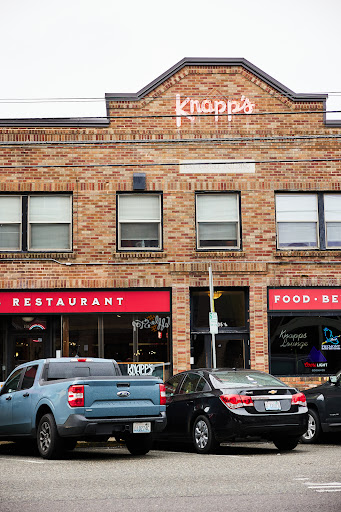 Knapp's Restaurant - Visual