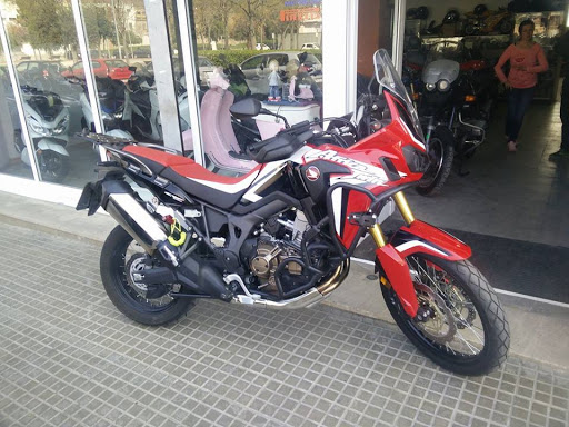 Moto Jove Molins