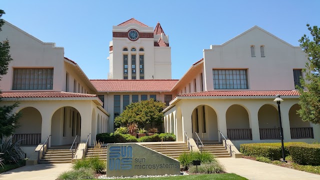 Oracle Building 18