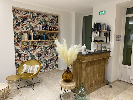 Le Salon de Jenn - Thumbnail