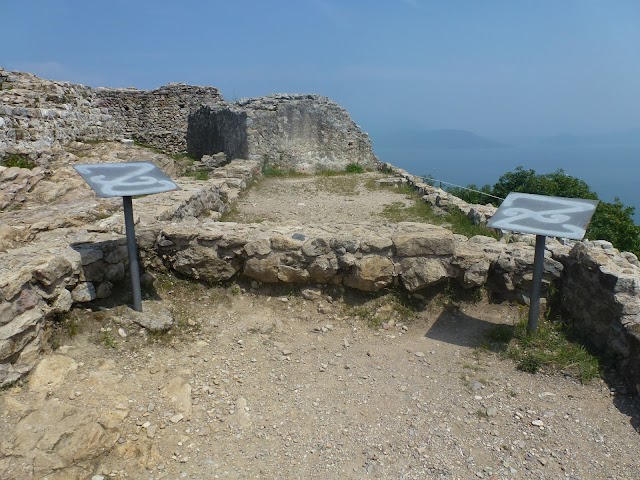 Riserva Naturale Orientata della Rocca e del Sasso