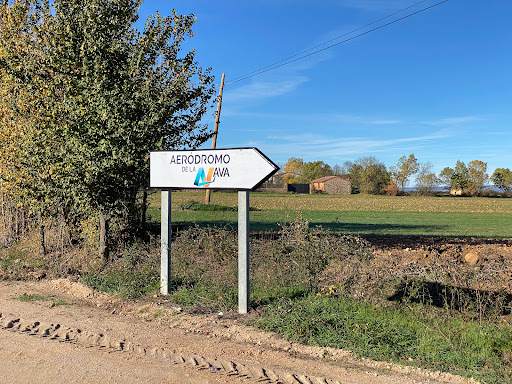 La Nava Airfield - Corral de Ayllón (LECA) - Thumbnail