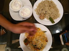 Madina Yakhni Pulao – Cafe Madina multan