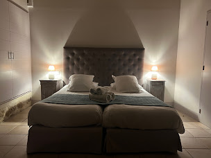 Photo n°1 de Maison d'hôtes - Le Clos de la Tuilière - Grignan France à Grignan (Hôtel bien-être)