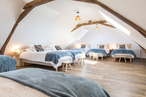Photo de Gîte de La Vallée - Grand gîte piscine intérieure à Teillé (44440)