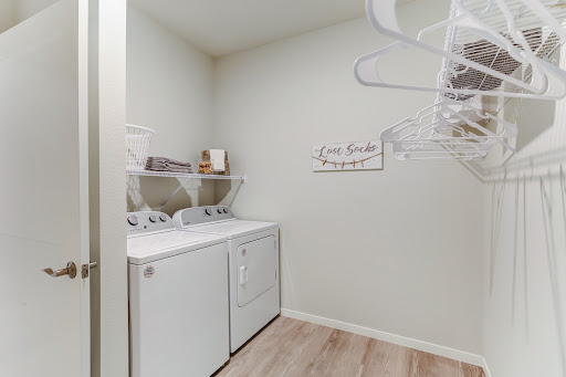 Anchor View Apartments Gallery - United States