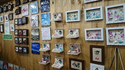 Photos of Farvardin Clothes