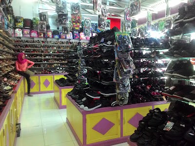 Shoe Store