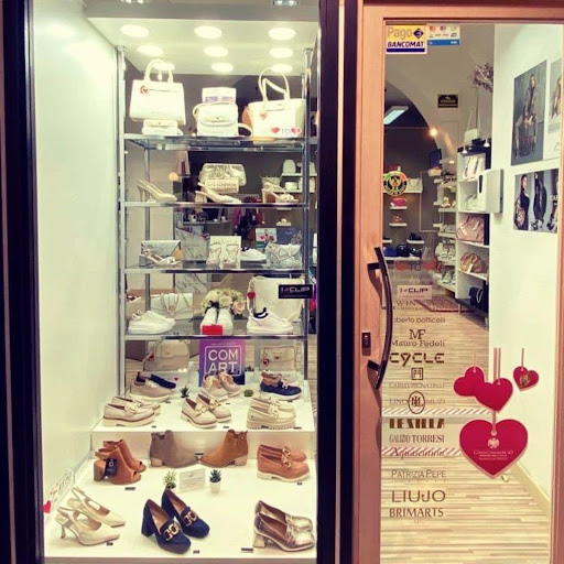 Cheap & Chic Store - Visual