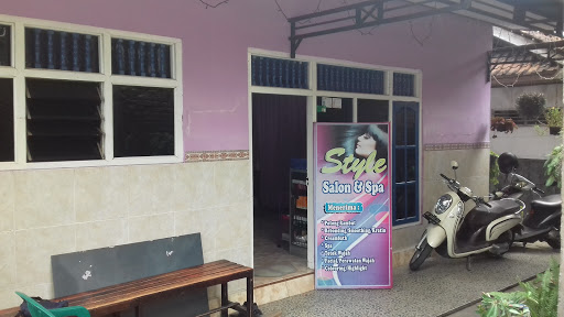 Nur Baina (Style Salon & Spa)