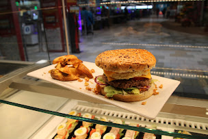 Photo n°8 de CAFÉ DU MARAIS - Restauration rapide à Saint-Jean-de-Monts (Centre commercial)