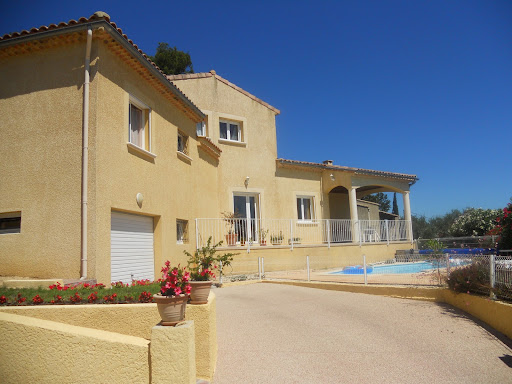 Photo de La Bastide Du Farfadet à Laudun (30290)