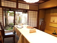 かわらまち花ざくろ