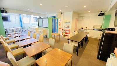 ナディア（メイドカフェ）