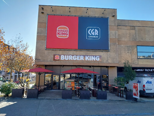 Photo 6 - Wiki Burger