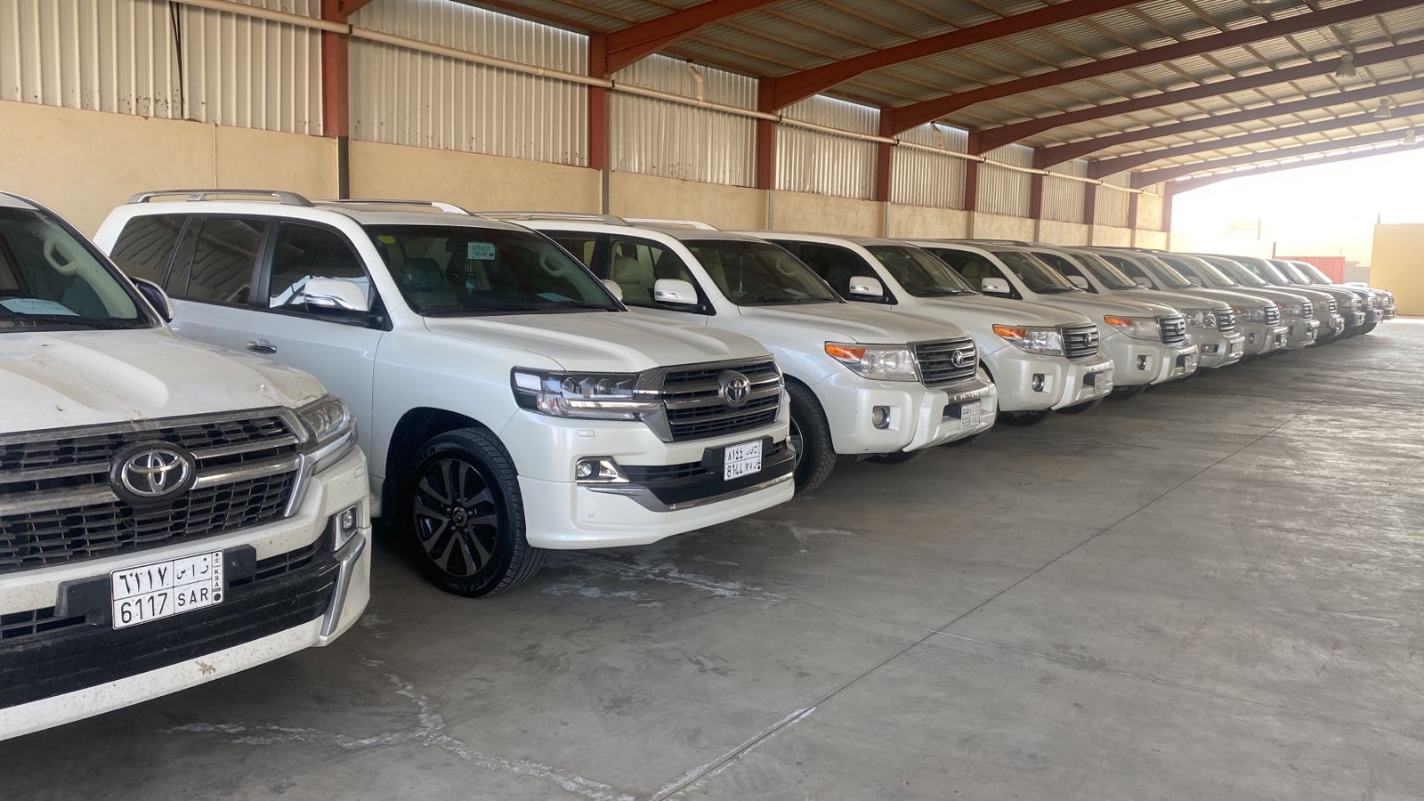 معرض بيشة للسيارات - صورة 2