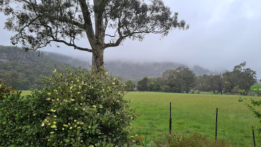 Heath House - Luxury in the Grampians, Halls Gap - Thumbnail