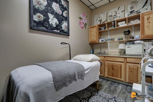 Salon Ginger Gallery - United States