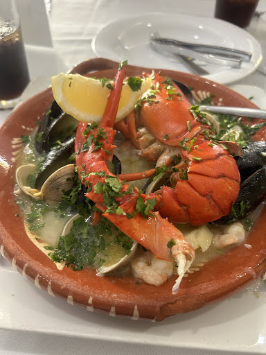 3 Flags Grill & Restaurant - Thumbnail