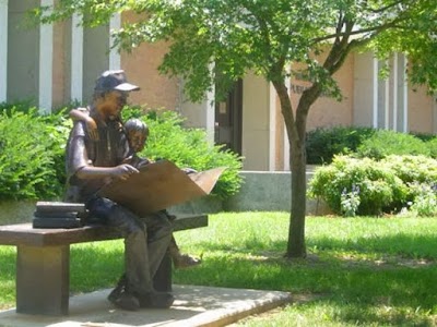 Waynesboro Public Library