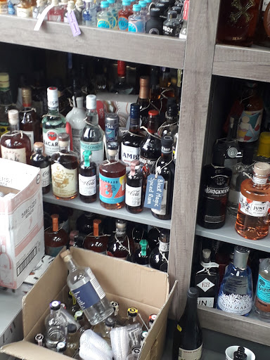 The Local @ 410 Beers, Wines & Spirits - Thumbnail
