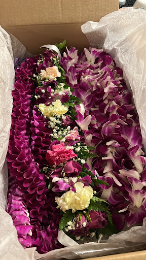 Aloha Island Lei and Floral - Thumbnail