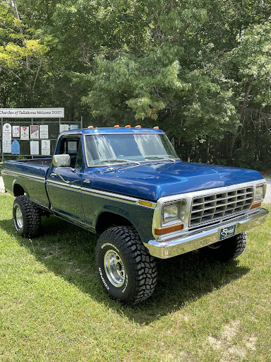Hoselton Customs - Thumbnail