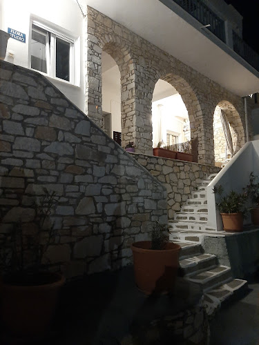 Flora Rooms and Apartments - Νάουσα