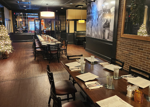 Carbone's Kitchen - Visual